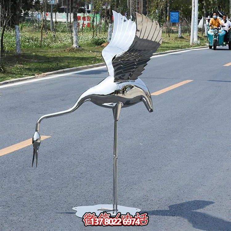 火烈鳥(niǎo)雕塑，美化你的園林景觀