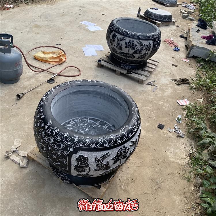 精美大理石養(yǎng)魚水缸，為您的景點增添美感