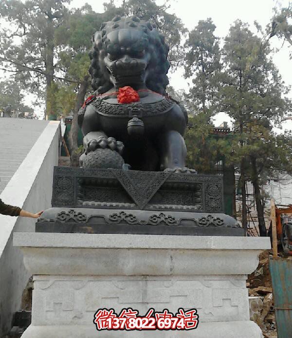 讓你的庭院完美搭配的大型仿真獅子雕塑 讓你的庭院完美搭配的大型仿真獅子雕塑