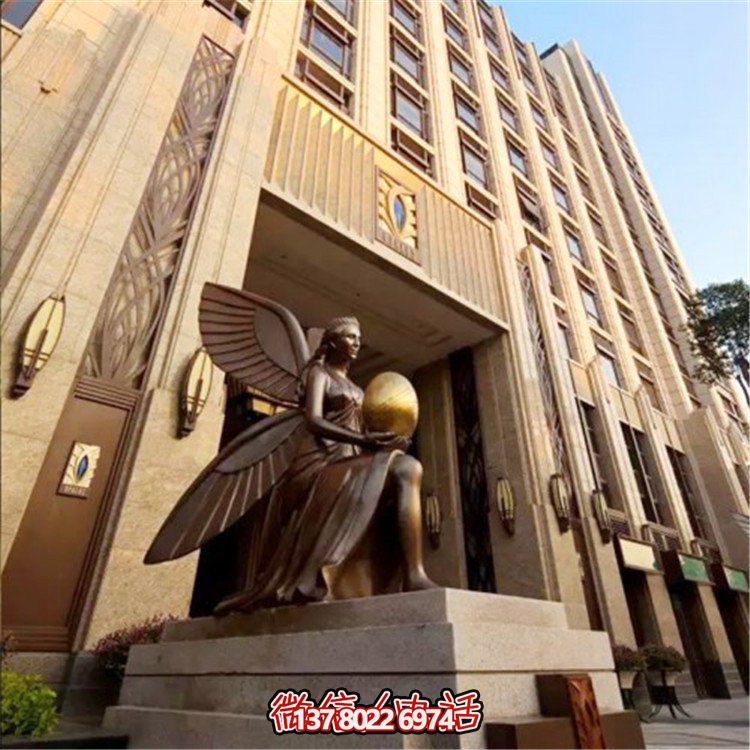 玻璃鋼仿銅西方女人物雕塑，為小區(qū)、寫字樓門前添彩