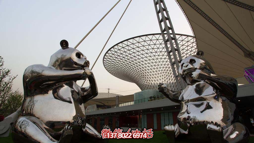 不銹鋼卡通熊貓雕塑，為動物園擺放鏡面裝飾