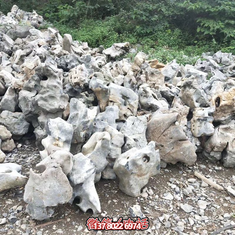 太湖石藝術(shù)抽象雕塑——傳承藝術(shù)美感 太湖石藝術(shù)抽象雕塑——傳承藝術(shù)美感