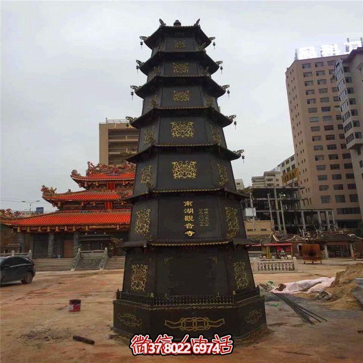 多層鑄鐵浮雕佛塔 多層鑄鐵浮雕佛塔