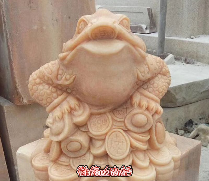 花崗巖大眼睛仿真金蟾雕塑 花崗巖大眼睛仿真金蟾雕塑