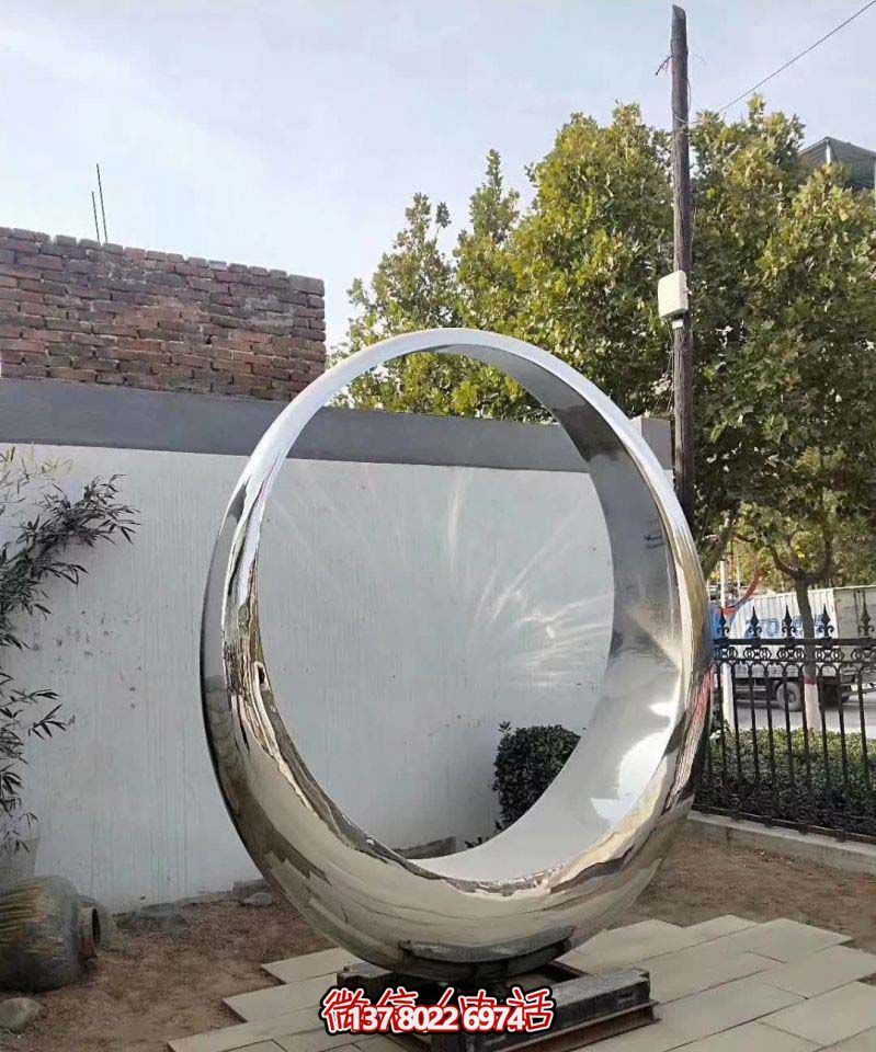 抽象創(chuàng)意不銹鋼鏡面圓環(huán)雕塑 抽象創(chuàng)意不銹鋼鏡面圓環(huán)雕塑