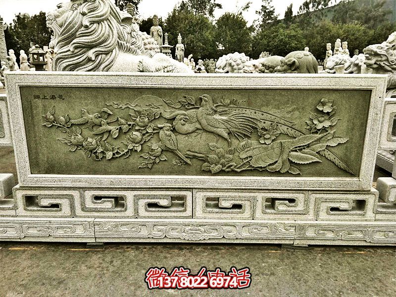 大理石綠浮雕欄桿，為景區(qū)裝飾錦上添花