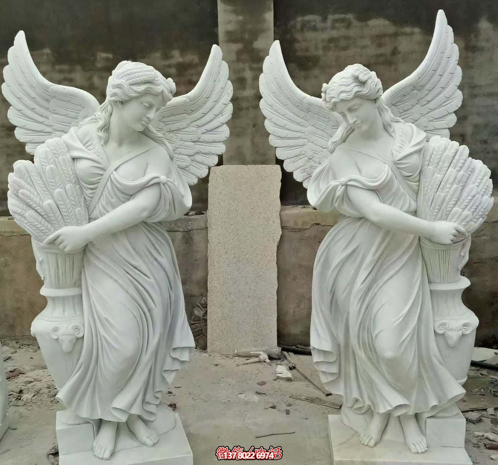 精雕細(xì)琢的白玉雕塑，點(diǎn)綴西方庭院別墅