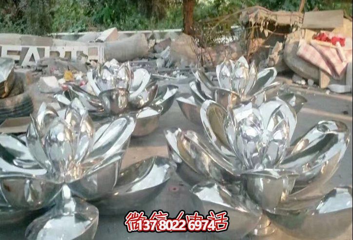 華麗荷花雕塑不銹鋼藝術(shù)精品 華麗荷花雕塑不銹鋼藝術(shù)精品