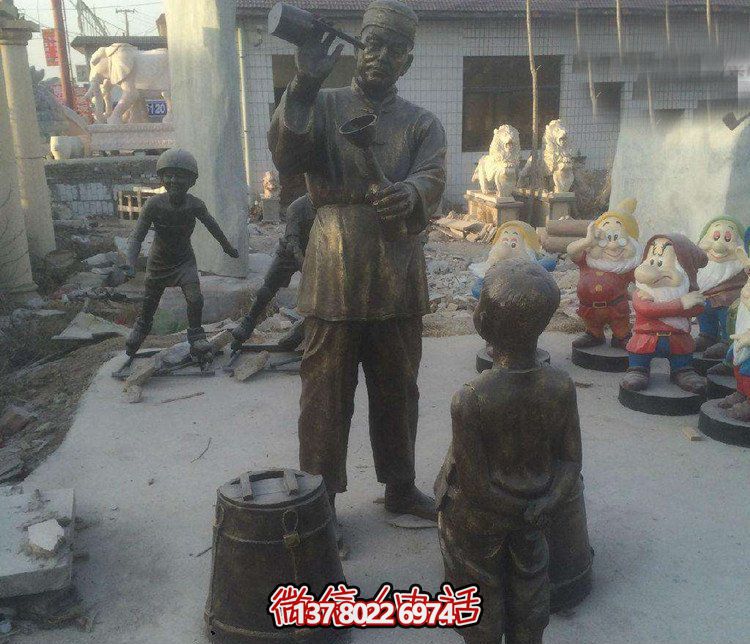 中國傳統(tǒng)酒文化雕塑——寧靜庭院中的精美銅雕人物 中國傳統(tǒng)酒文化雕塑——寧靜庭院中的精美銅雕人物