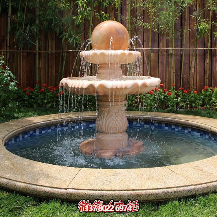 晚霞之紅，流水之?dāng)[件，噴泉之雕塑