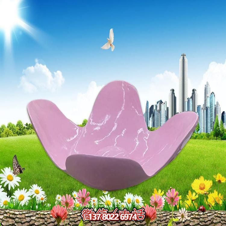 經(jīng)典玻璃鋼雕塑，美化室外景觀