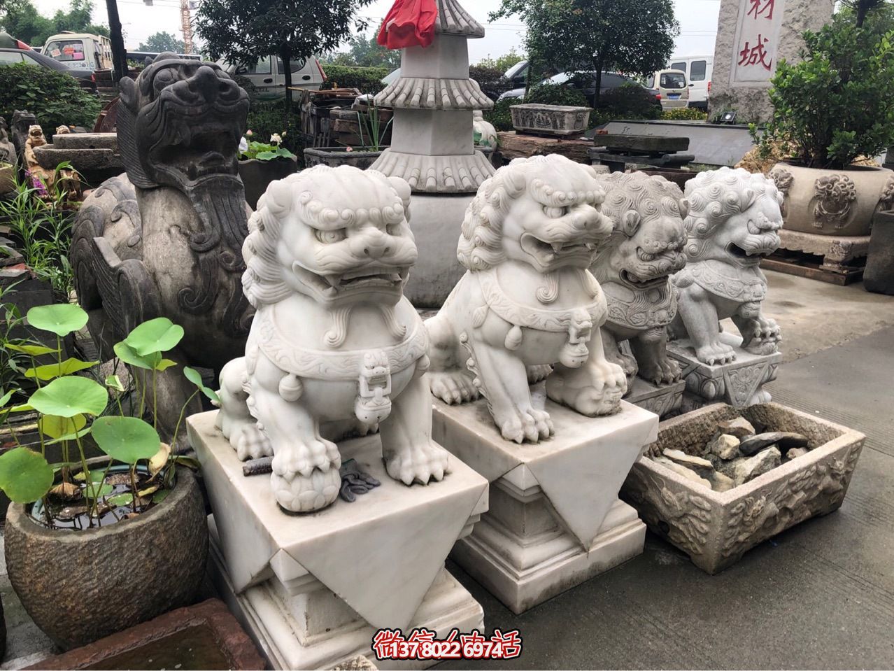 精美獅子雕塑，企業(yè)招財(cái)納福