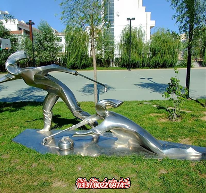 不銹鋼冰壺雕塑，點(diǎn)綴小區(qū)花園，創(chuàng)造休閑運(yùn)動(dòng)空間