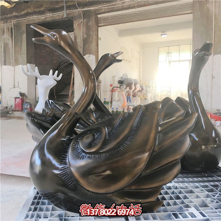 創(chuàng)意鵝雕玻璃鋼噴漆商廈 創(chuàng)意鵝雕玻璃鋼噴漆商廈