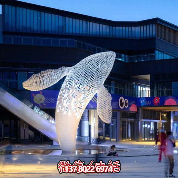 大型鏤空不銹鋼鯨魚雕塑——藝術(shù)的精靈，美化商業(yè)街廣場