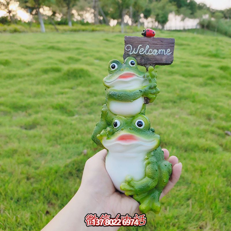 玻璃鋼青蛙游樂園雕塑 玻璃鋼青蛙游樂園雕塑