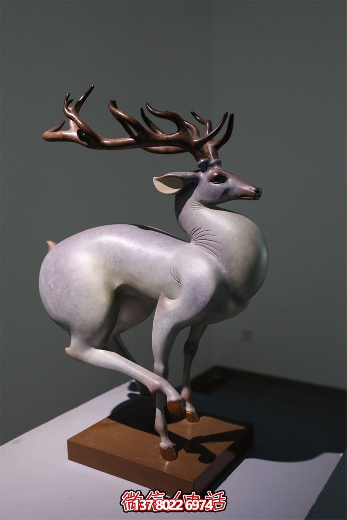 創(chuàng)意室內(nèi)玻璃鋼梅花鹿雕塑 創(chuàng)意室內(nèi)玻璃鋼梅花鹿雕塑