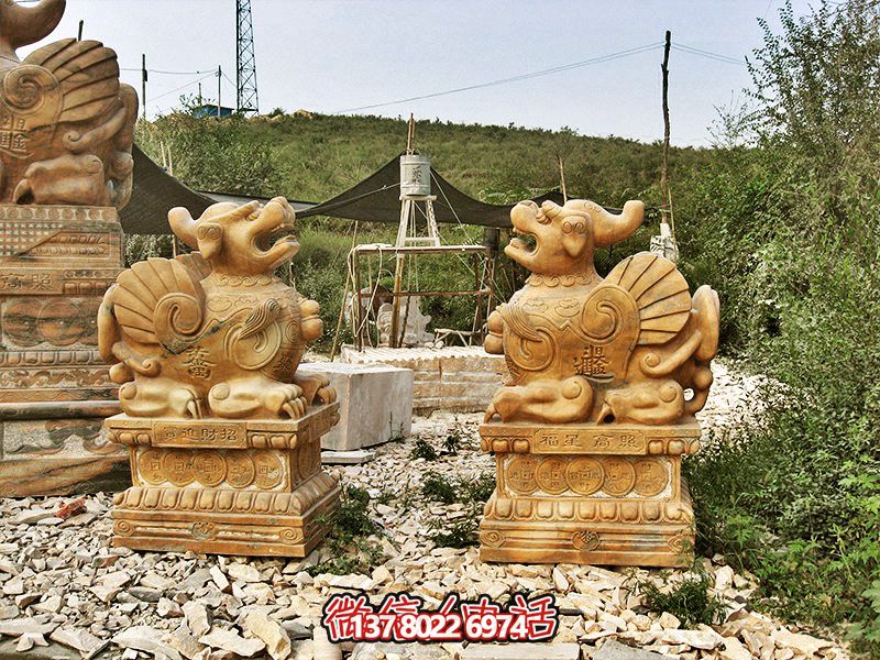 庭院晚霞紅石雕貔貅雕塑 庭院晚霞紅石雕貔貅雕塑