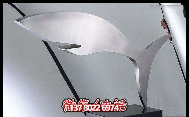 創(chuàng)意不銹鋼鯨魚室內(nèi)擺放雕塑 創(chuàng)意不銹鋼鯨魚室內(nèi)擺放雕塑