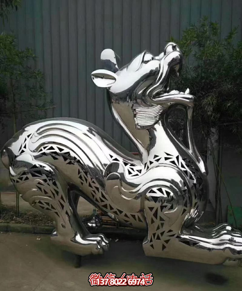 麒麟雕塑鏡面不銹鋼的抽象之美 麒麟雕塑鏡面不銹鋼的抽象之美