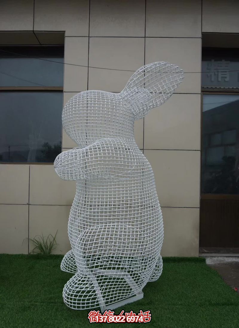 藝術(shù)設(shè)計(jì)不銹鋼別墅兔子雕塑 藝術(shù)設(shè)計(jì)不銹鋼別墅兔子雕塑