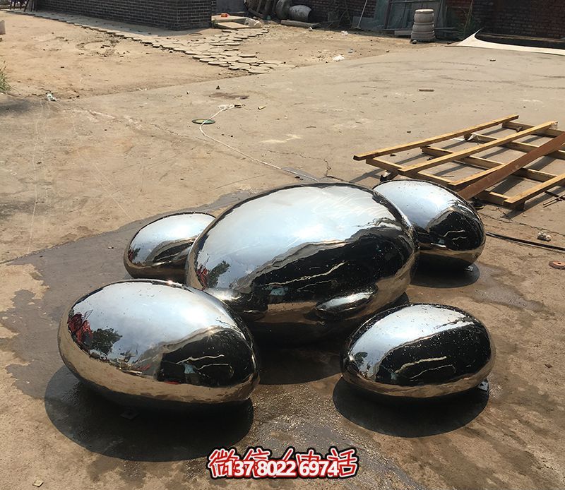 景區(qū)創(chuàng)意不銹鋼鏡面鵝卵石雕塑 景區(qū)創(chuàng)意不銹鋼鏡面鵝卵石雕塑
