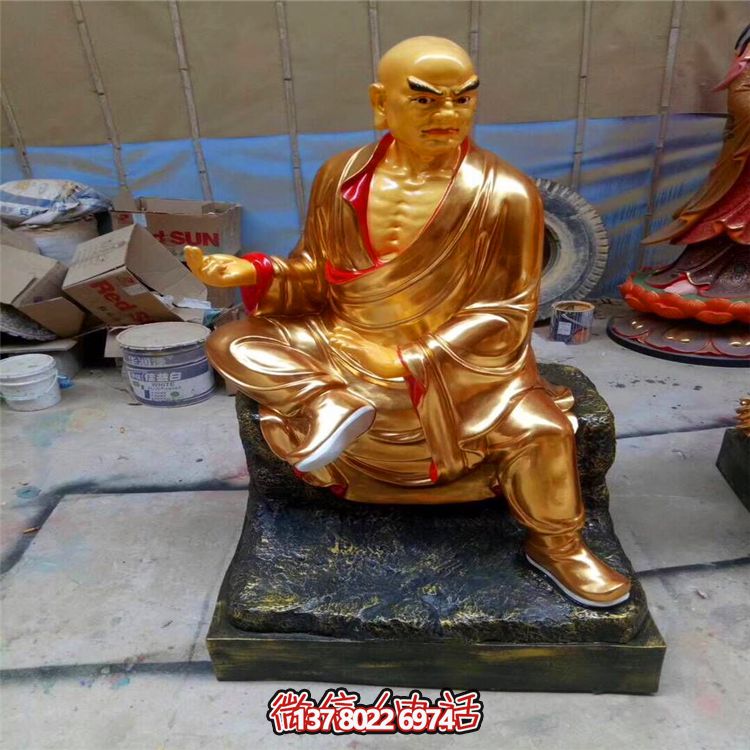 噴金烤漆菩薩雕塑，擁有古老神秘的十八羅漢美學(xué)