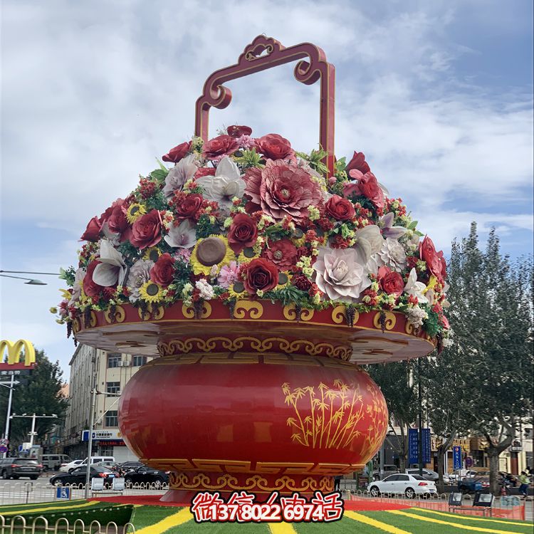 藝術(shù)彩繪大型戶外景觀玻璃鋼花籃雕塑 藝術(shù)彩繪大型戶外景觀玻璃鋼花籃雕塑