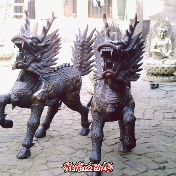 不銹鋼雕塑——精美的麒麟，奔跑、吼叫的象征