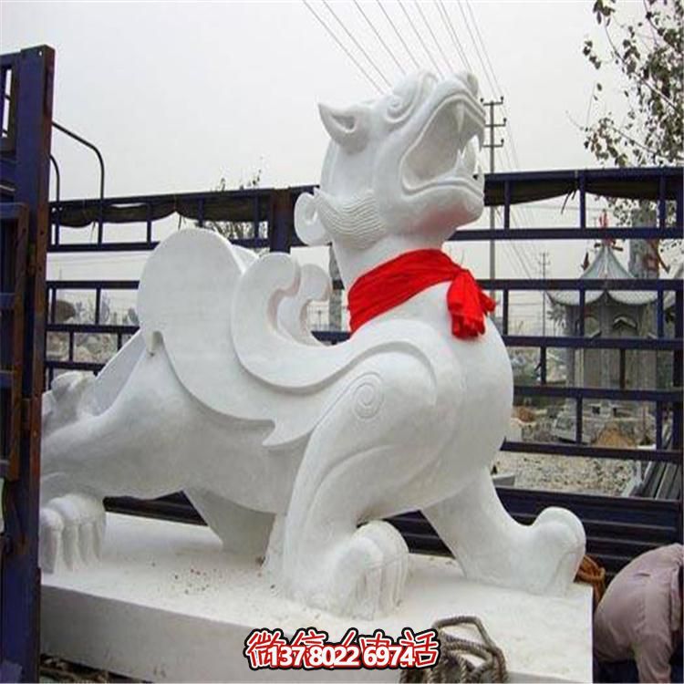 大理石石雕麒麟，古典庭院裝飾精美大型雕塑