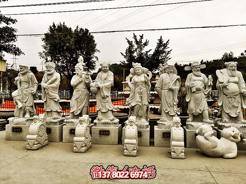 游覽大理古城，欣賞至尊神佛石雕八仙雕塑