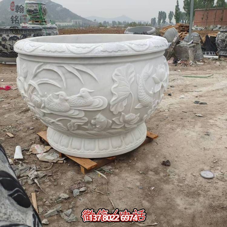 天然石材浮雕鴛鴦鯉魚(yú)動(dòng)物荷花水缸別墅擺件