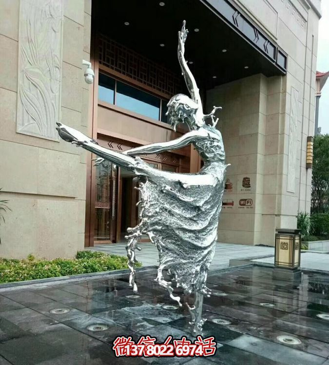 不銹鋼抽象園林景觀會(huì)所酒店跳舞的抽象女人雕塑