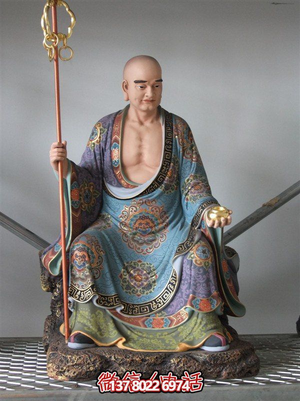 景區(qū)寺廟樹脂彩繪拿法杖的十八羅漢雕塑 景區(qū)寺廟樹脂彩繪拿法杖的十八羅漢雕塑