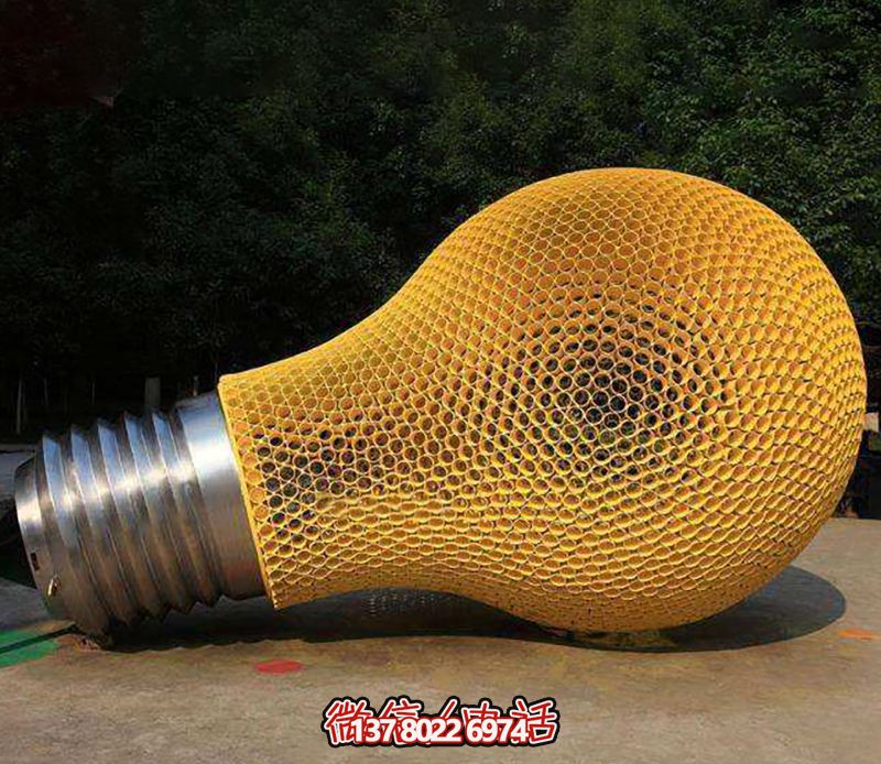 廣場(chǎng)不銹鋼鏤空燈泡雕塑 廣場(chǎng)不銹鋼鏤空燈泡雕塑