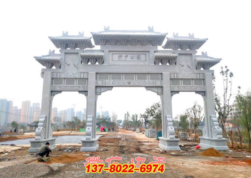 芝麻灰花崗巖景觀(guān)牌樓—山東菏澤曹縣伊尹公園牌樓工程